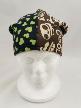 Beanie "Zweifarbig" Herzchen-Totenköpfe